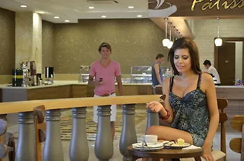 Üdülőközpont Sentido Trendy Verbena Side