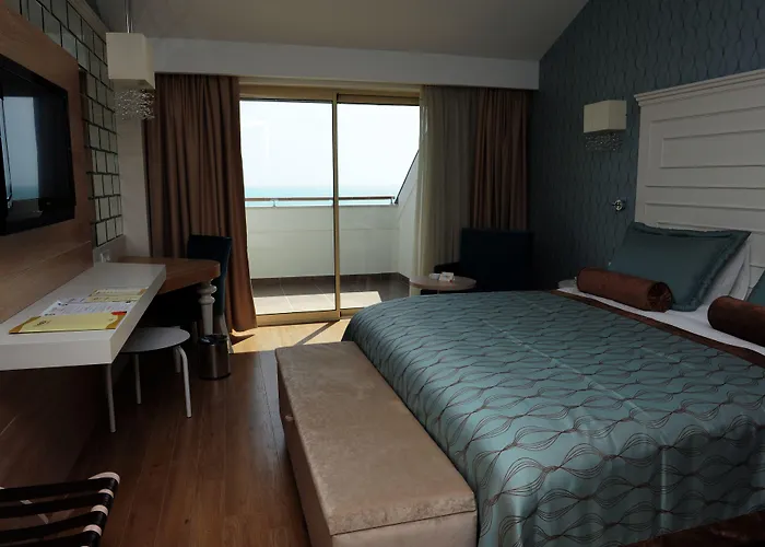 度假村 Trendy Verbena 5*