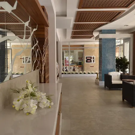 Trendy Verbena リゾート シダ