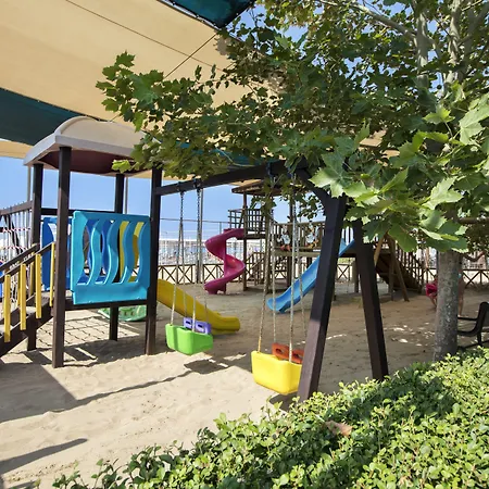 リゾート Trendy Verbena 5*